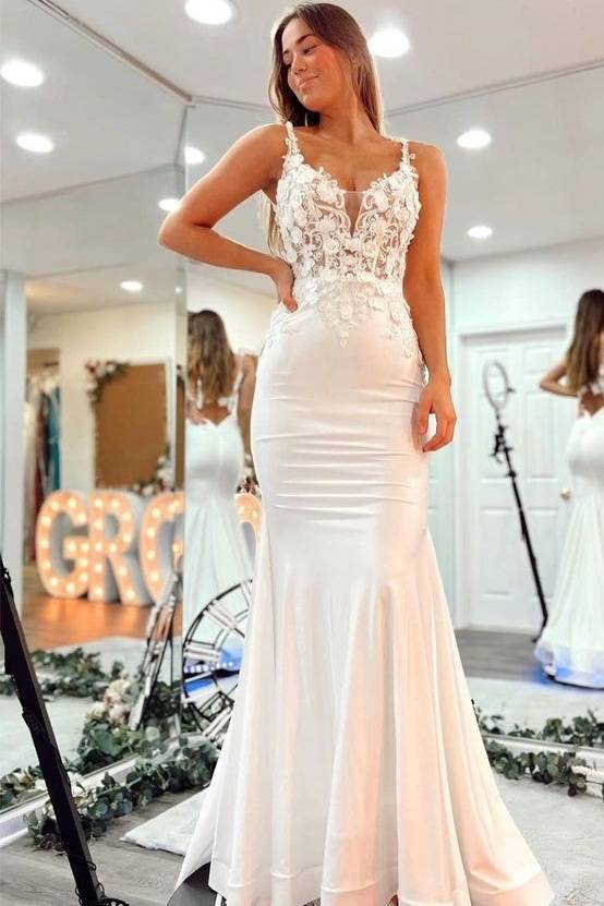 V-Neck Sleeveless Mermaid Satin Prom Dresses with Appliques