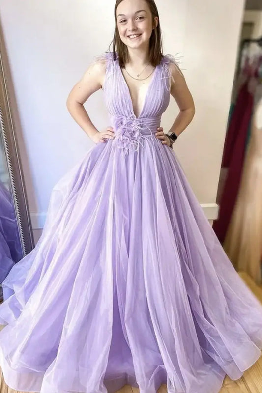 Lavender V-Neck A-Line Tulle Feather Prom Dresses