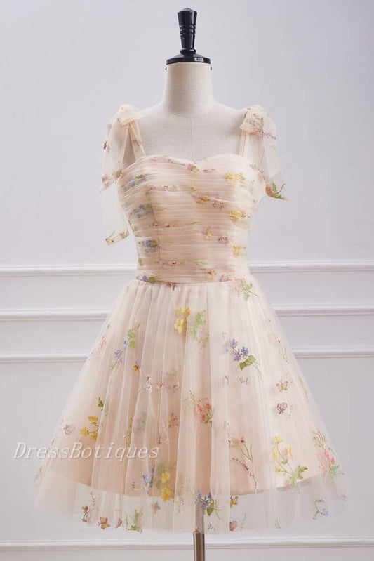 Champagne Sweetheart Floral Print A-Line Homecoming Dresses