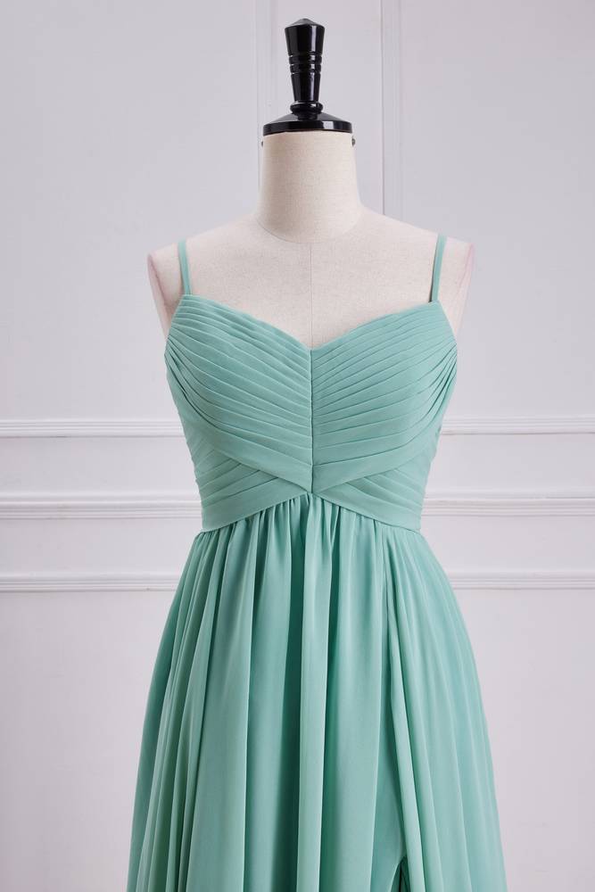 Green V-Neck Split Front Chiffon Bridesmaid Dresses with Ruffles