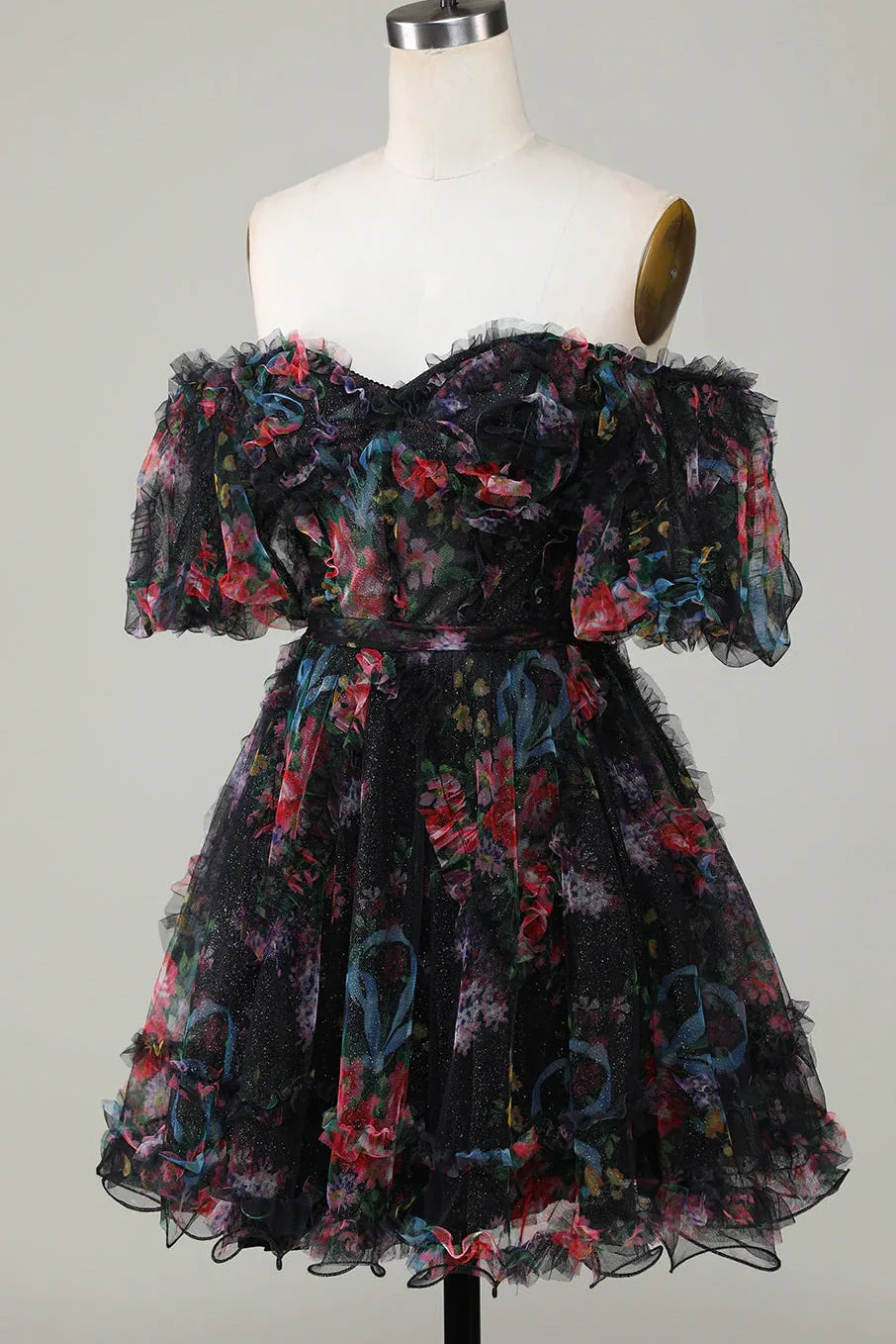 Black Short Sleeves A-Line Floral Tulle Homecoming Dresses